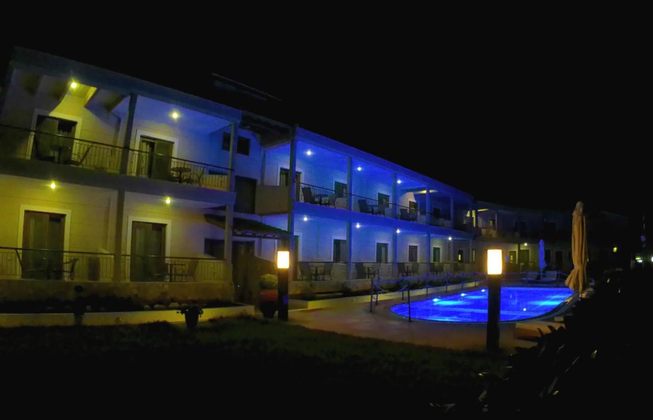 Plakoudis Rooms Ставрос Екстериор снимка