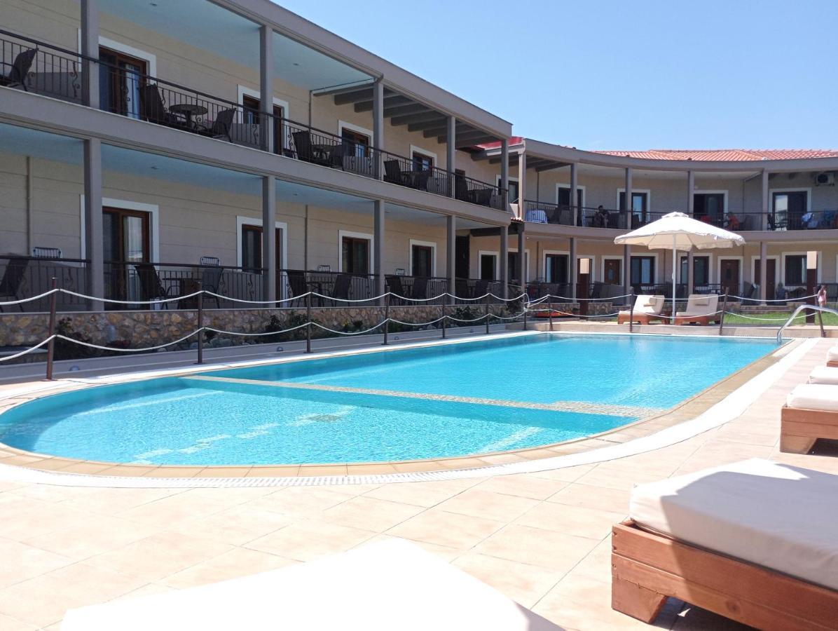 Plakoudis Rooms Ставрос Екстериор снимка